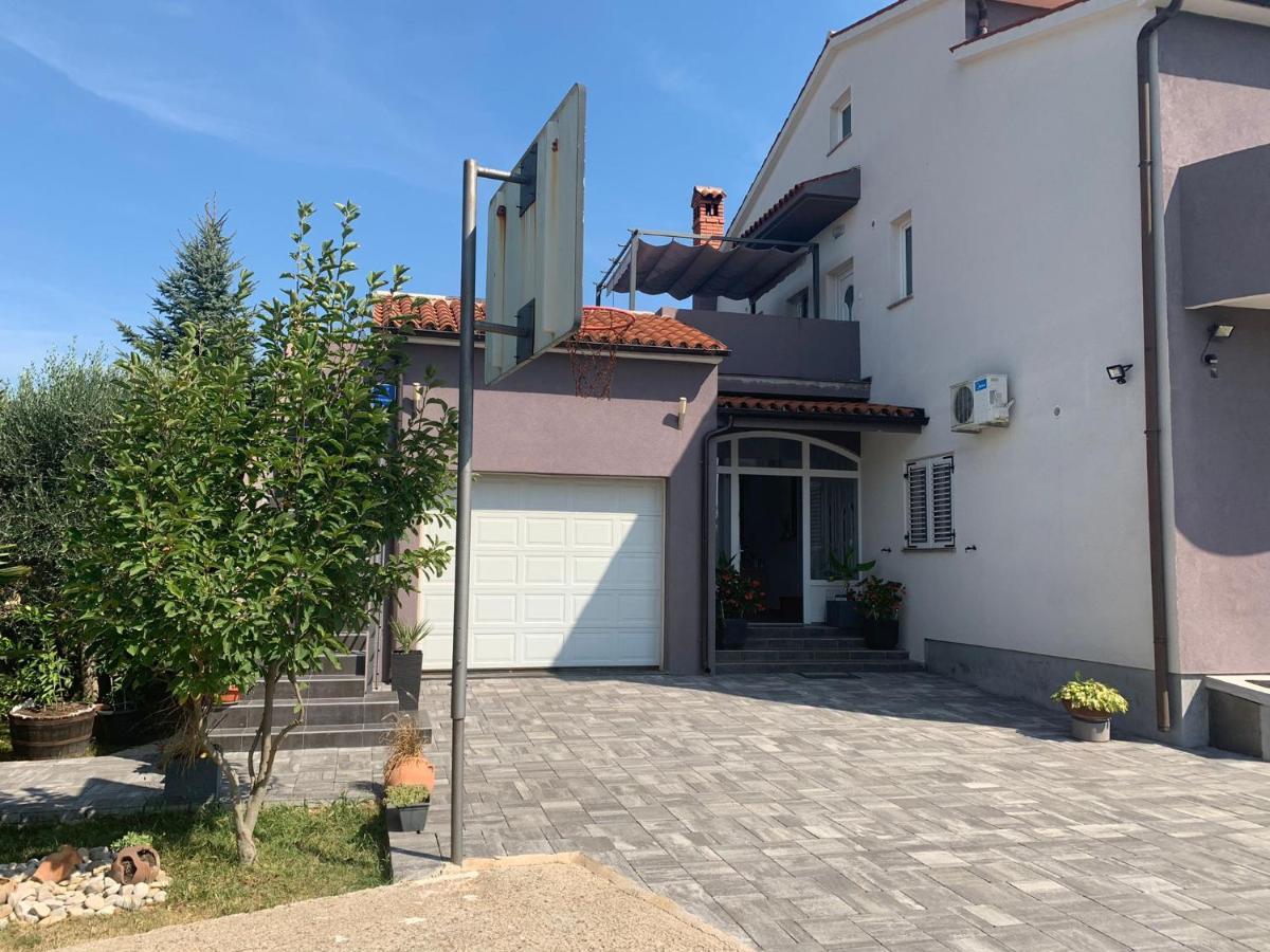 Luna Pula Exterior foto